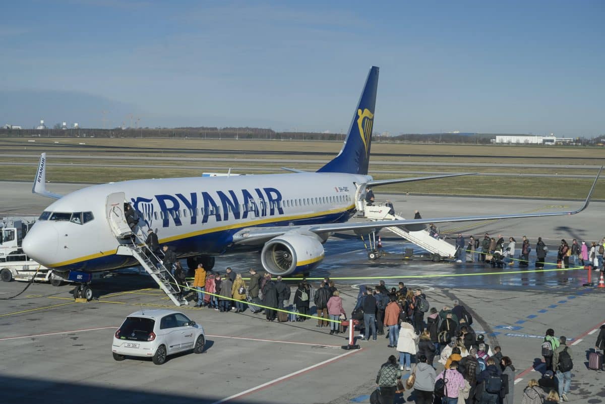 Unfassbares Drama: Ryanair-Passagier verstirbt nach Start wegen Übelkeit